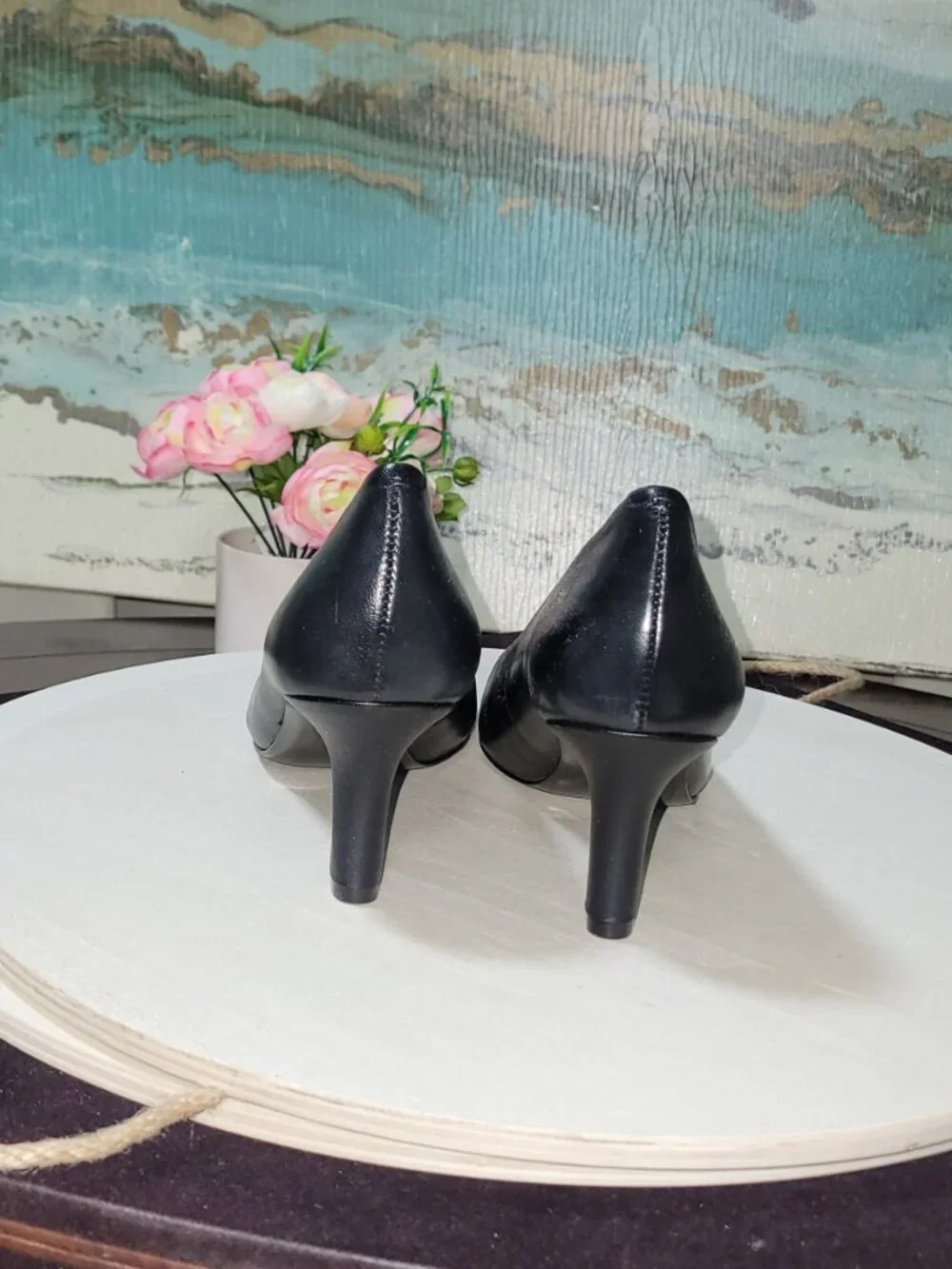 Trotters Black Leather Pumps  [Item #SP08]